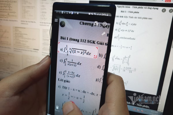 Ứng dụng học tập Photomath