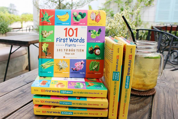 Review Bộ Sách 101 First Word, Từ Vựng Tiếng Anh Cực Dễ Học Và Dễ Nhớ Dành Cho Các Bé 2-7 Tuổi