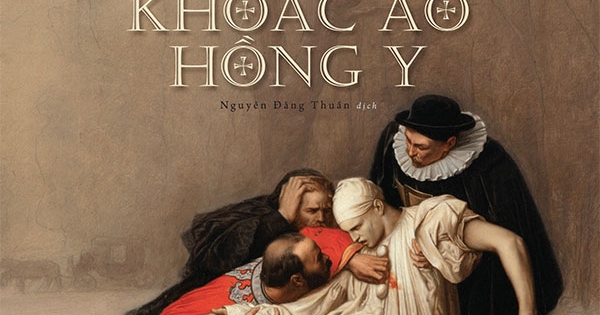 Người Bí Ẩn Khoác Áo Hồng Y