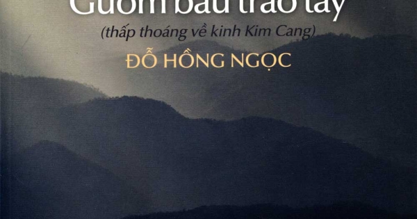 Gươm Báu Trao Tay