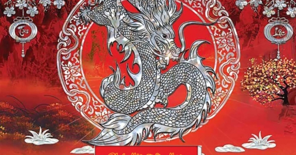 Lịch Gỗ Tết 2025 Tráng Gương Treo Tường Laminate - Rồng Bạc (40 x 60 cm) - In Quảng Cáo Logo Theo Yêu Cầu