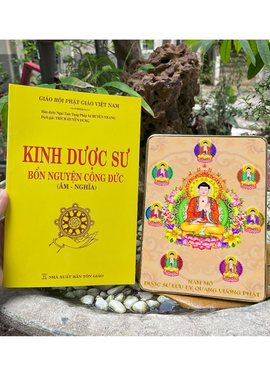 Combo Kinh Dược Sư Bổn Nguyện Công Đức (HT. Thích Huyền Dung) + Tranh Để Bàn Phật Dược Sư